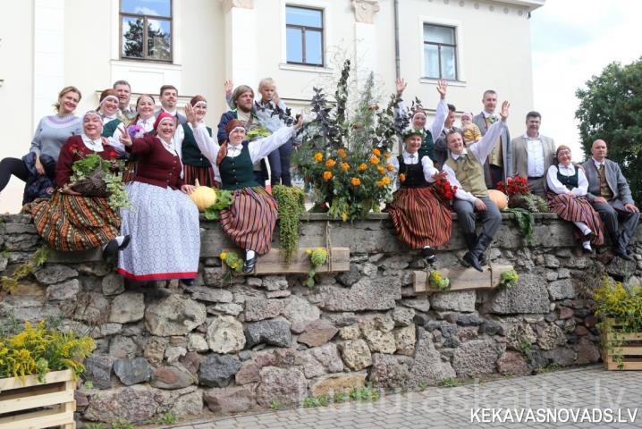 Baloži